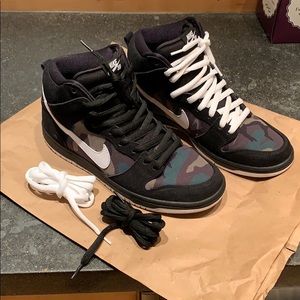 Nike Dunk SB camo size 10